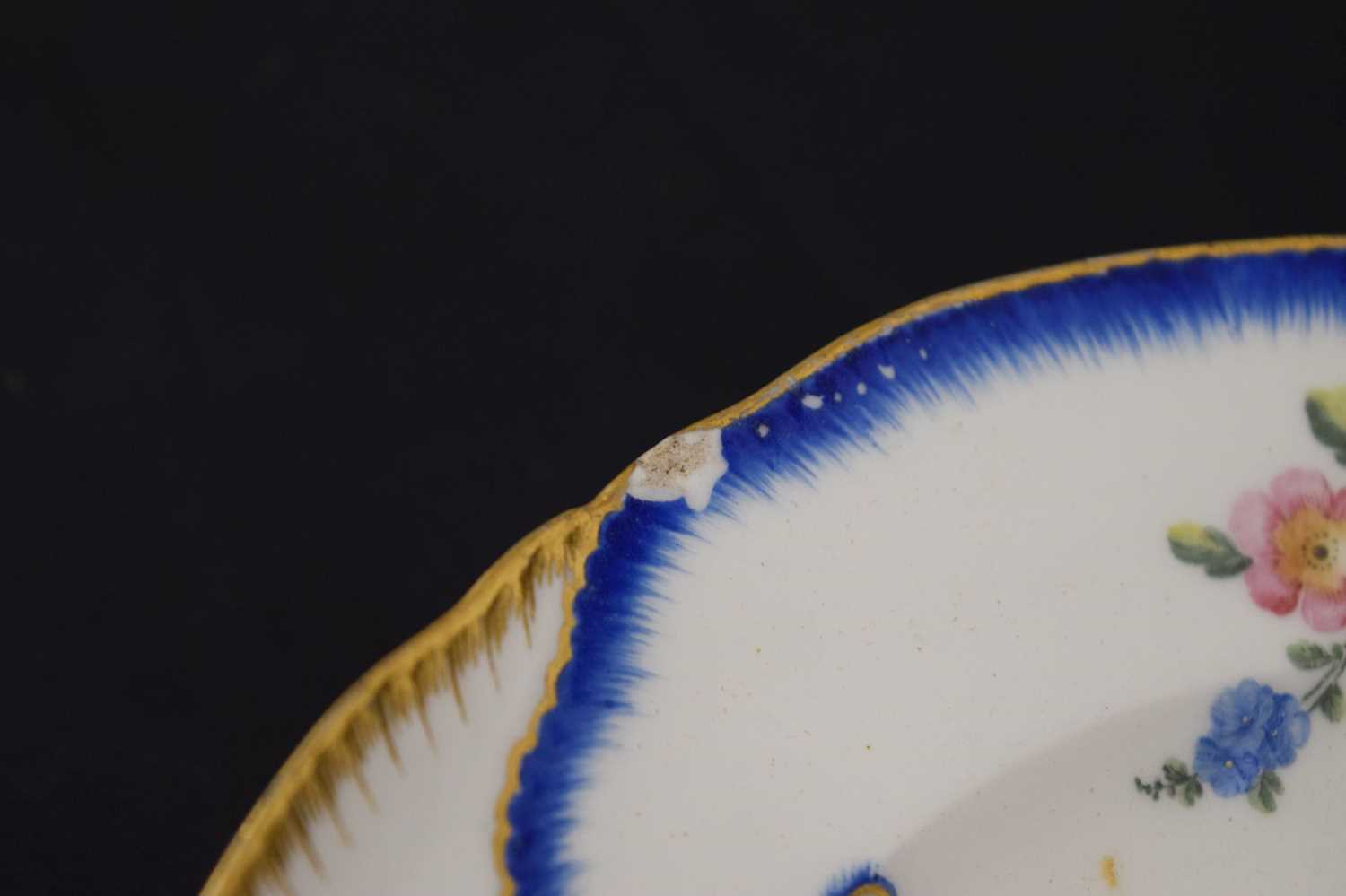 Set of Continental porcelain plates - Image 12 of 13