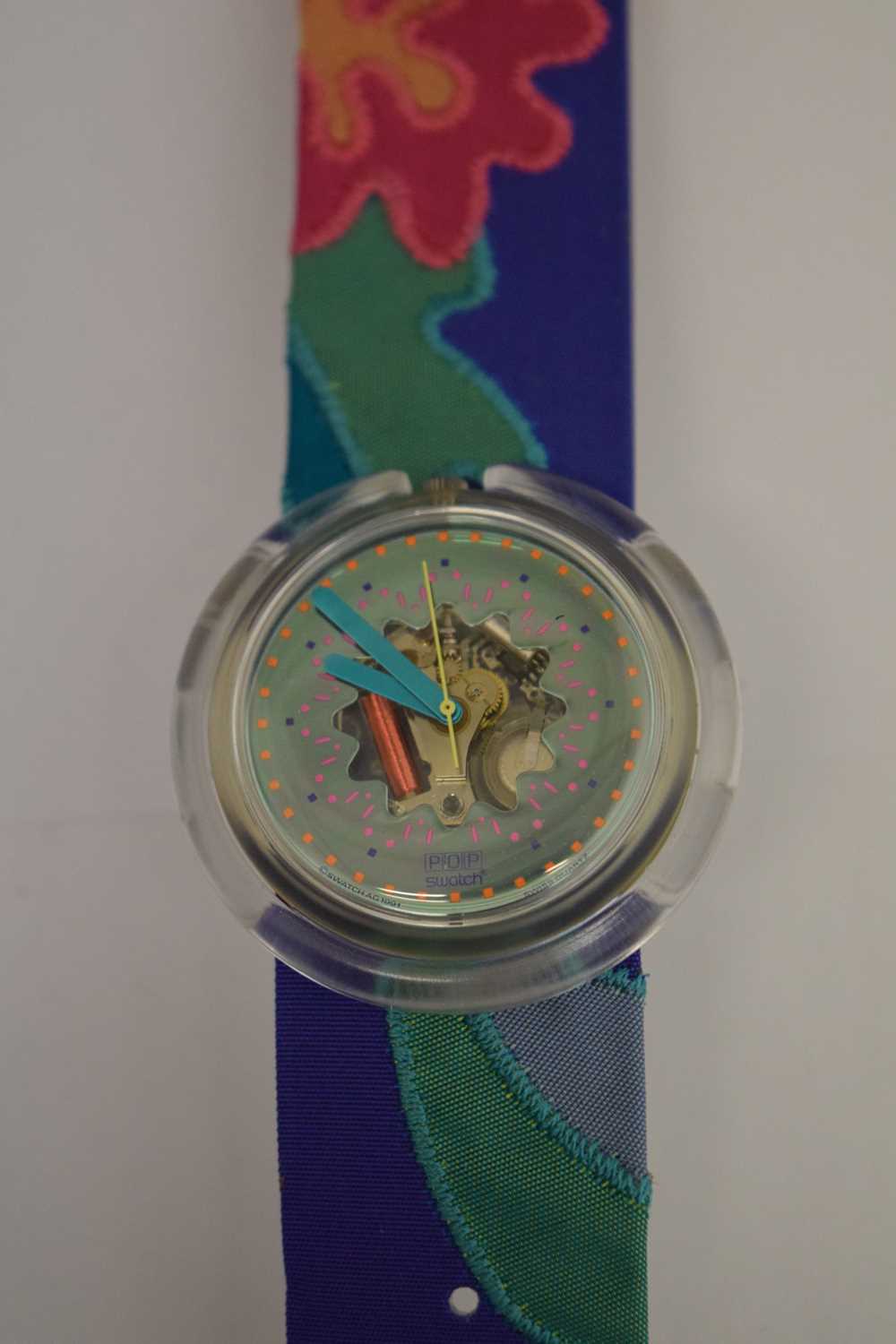 Swatch - Roi Soleil limited edition GZ 127 quartz wristwatch - Image 8 of 9