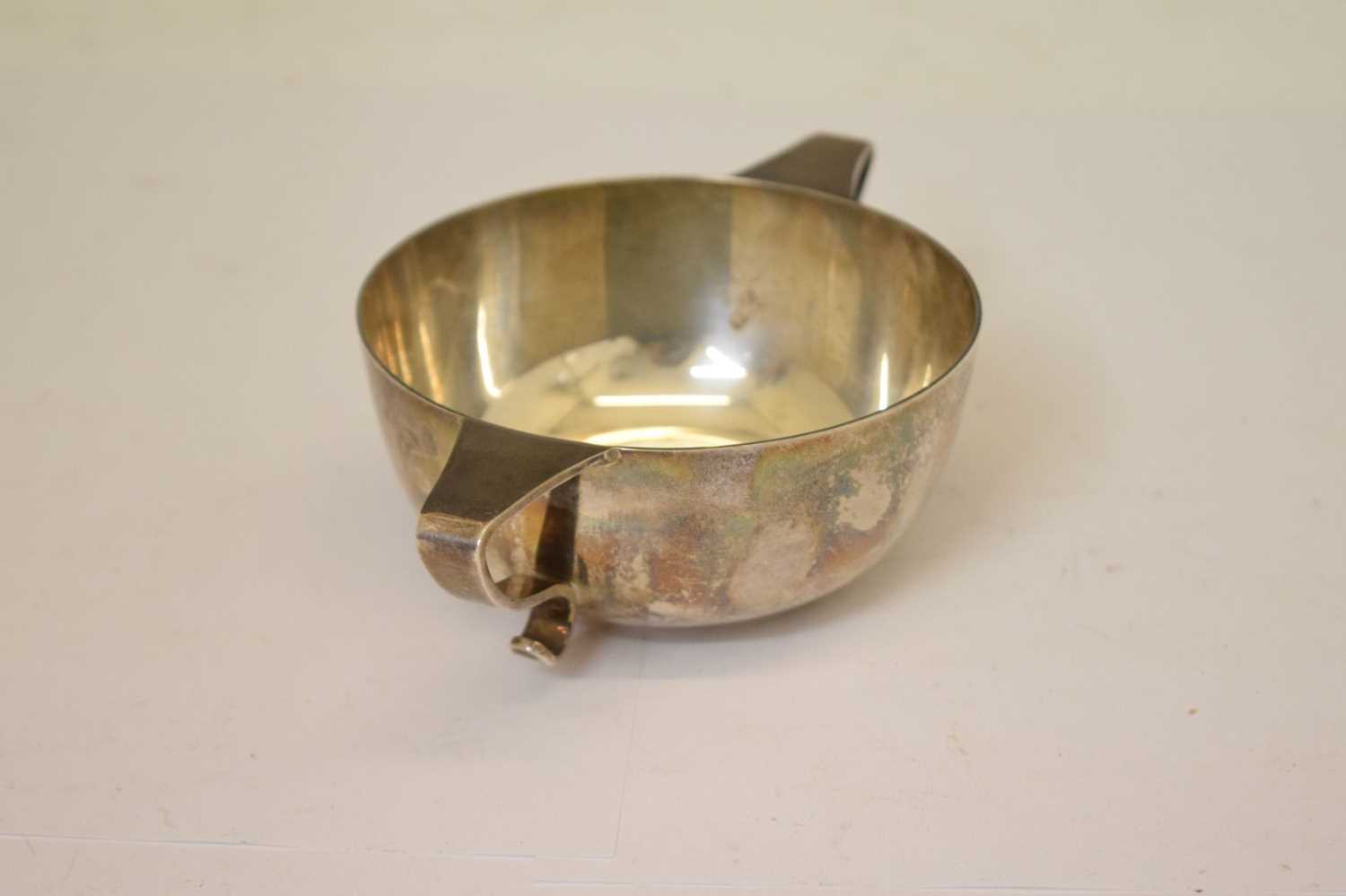 Aspreys George V silver twin-handled bowl - Bild 4 aus 7