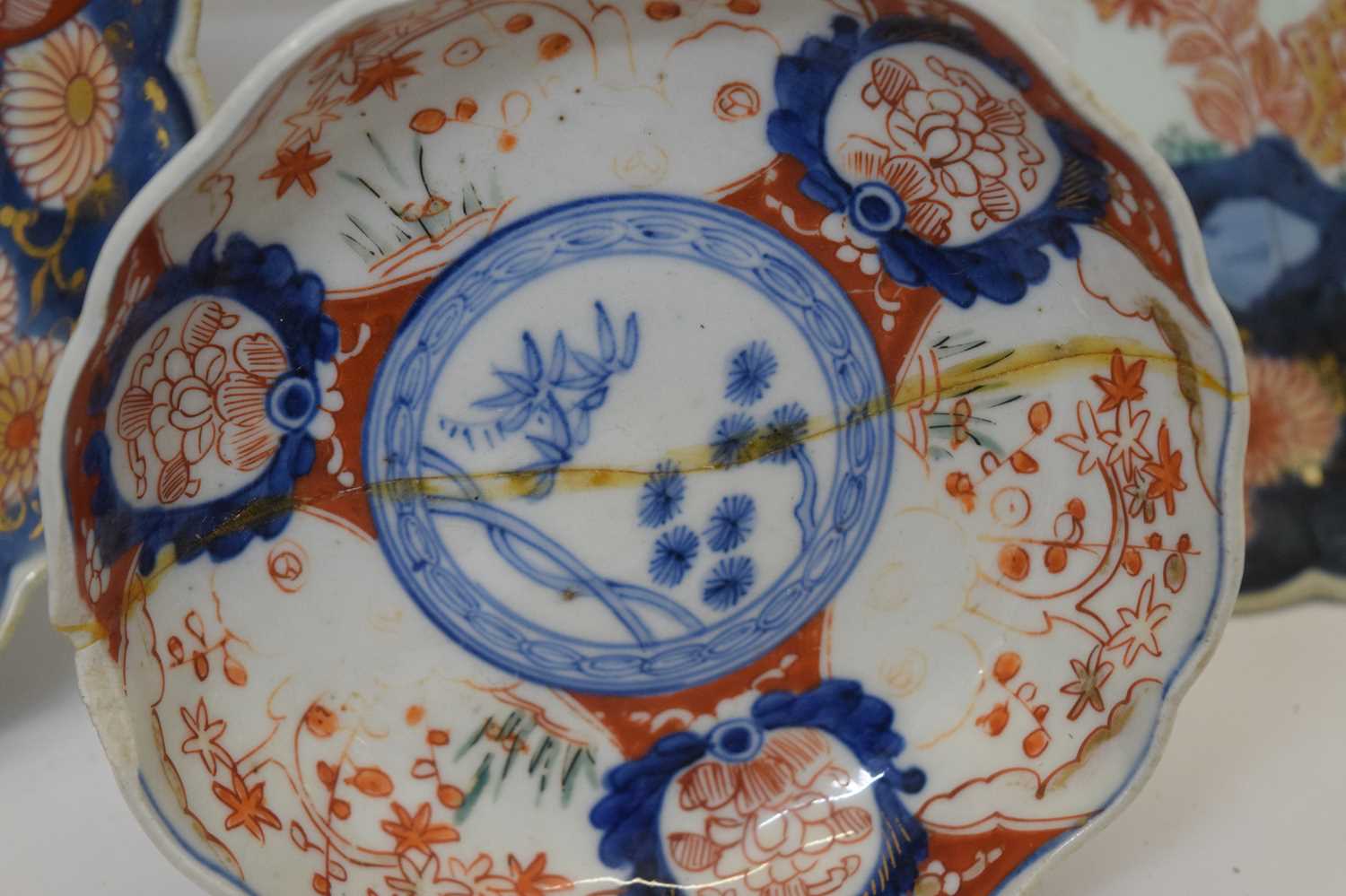 Quantity of Japanese Imari porcelain - Image 16 of 17