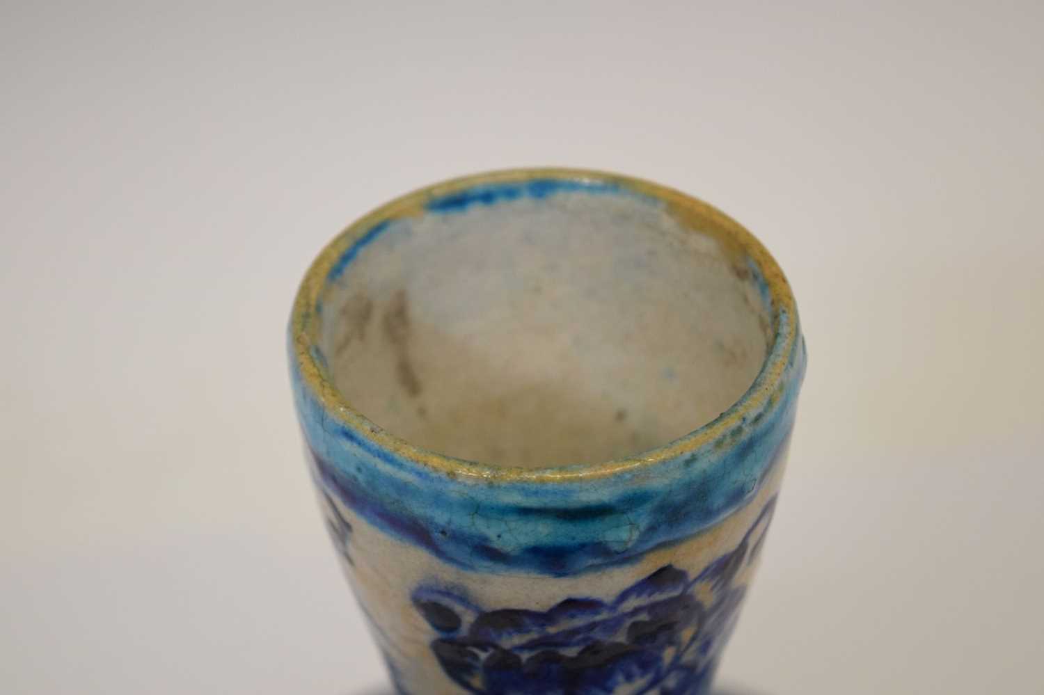 Pakistani blue and white vase, possibly Multan - Image 8 of 9