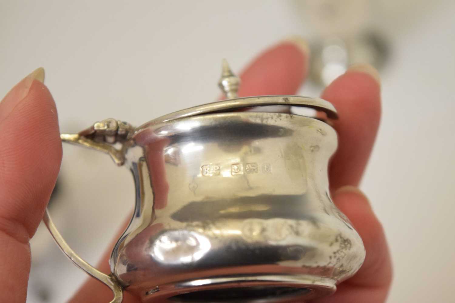 George V silver twin-handled salt, and a quantity of silver cruets - Image 11 of 12