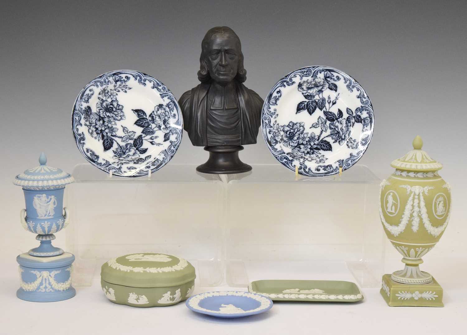 Wedgwood - Basalt bust of John Wesley and jasperware