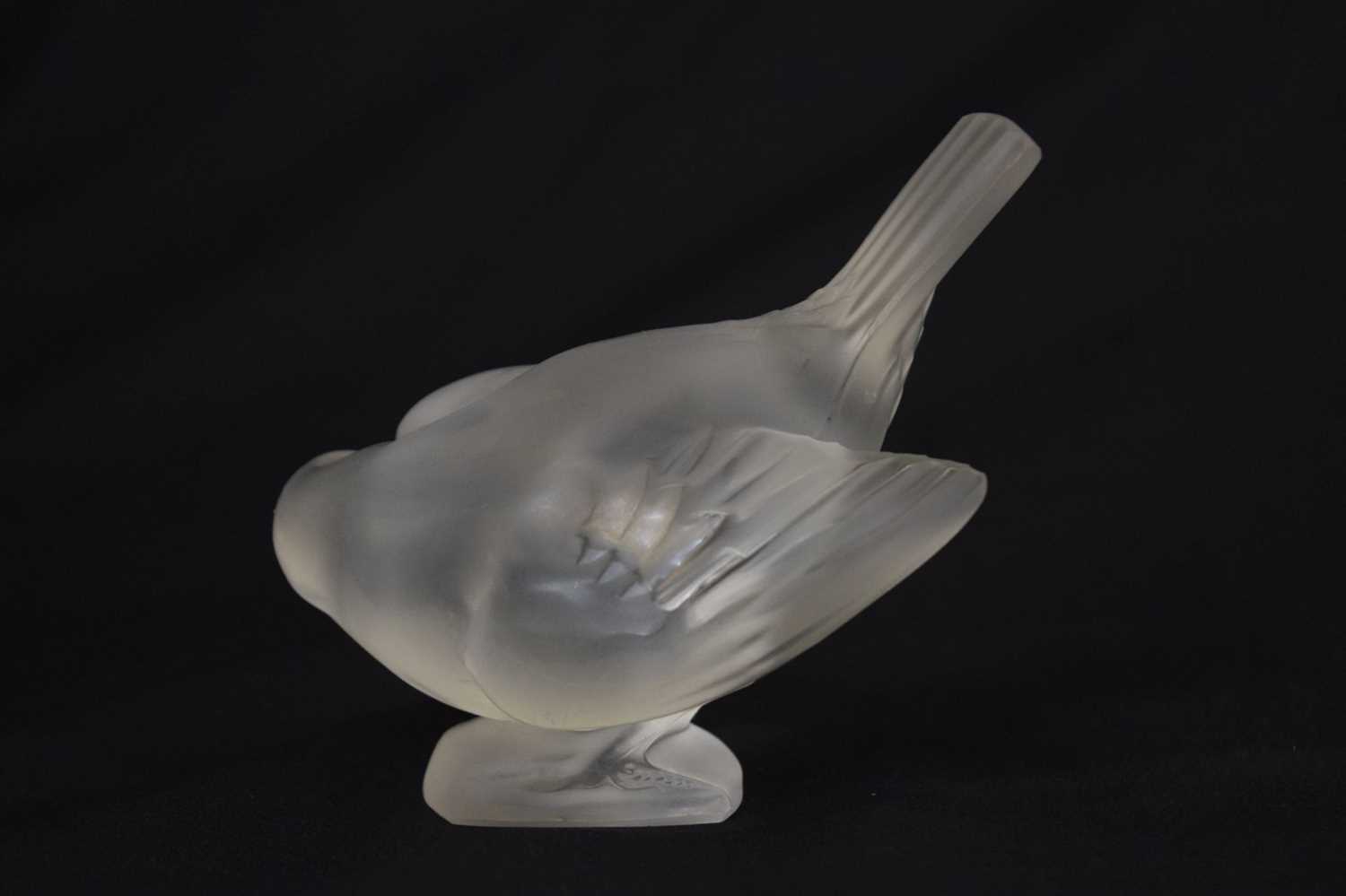 Lalique - Two glass sparrow paperweights - Image 10 of 11