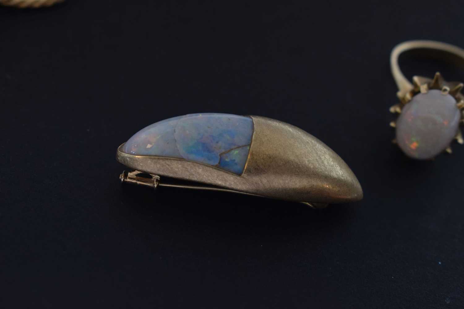 Small group of modernist opal jewellery - Image 4 of 12