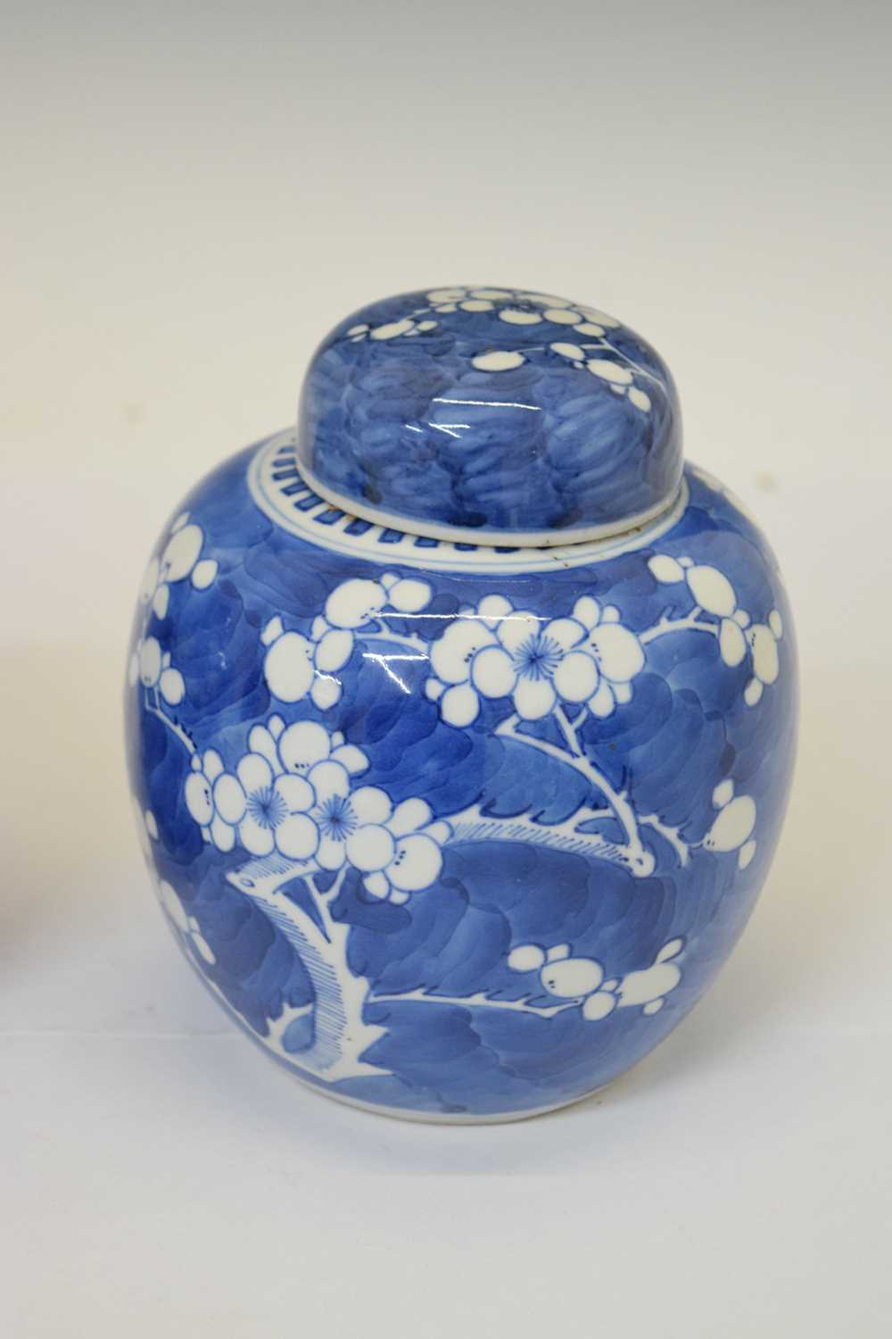 Pair of Chinese blue and white prunus ginger jars - Image 4 of 9