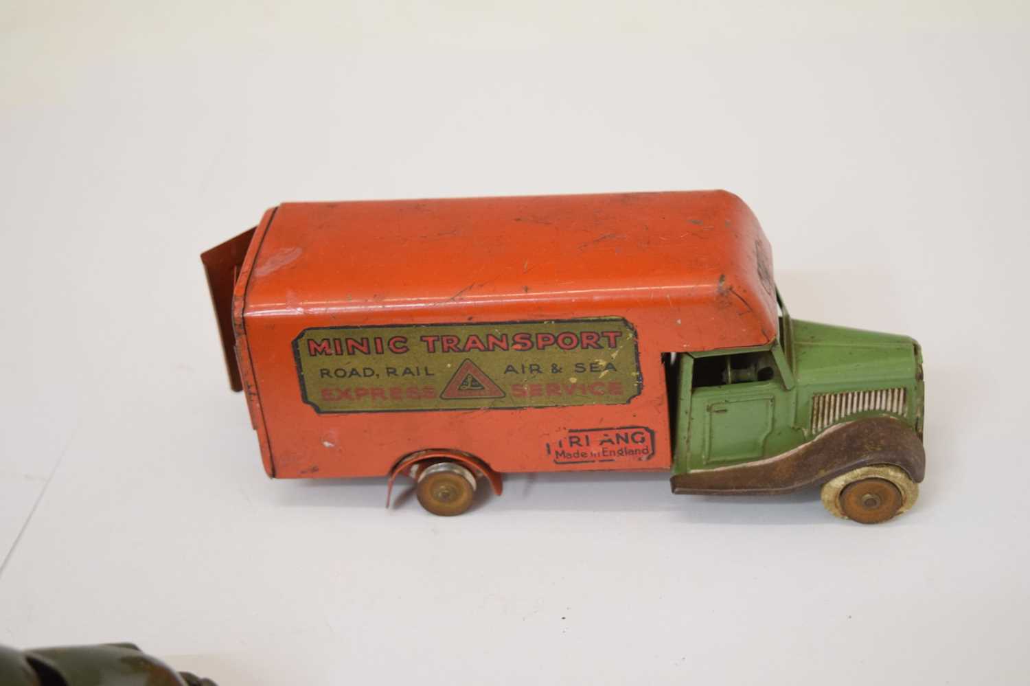 Two Triang Minic tinplate clockwork vehicles and a Japanese tinplate car - Image 7 of 9