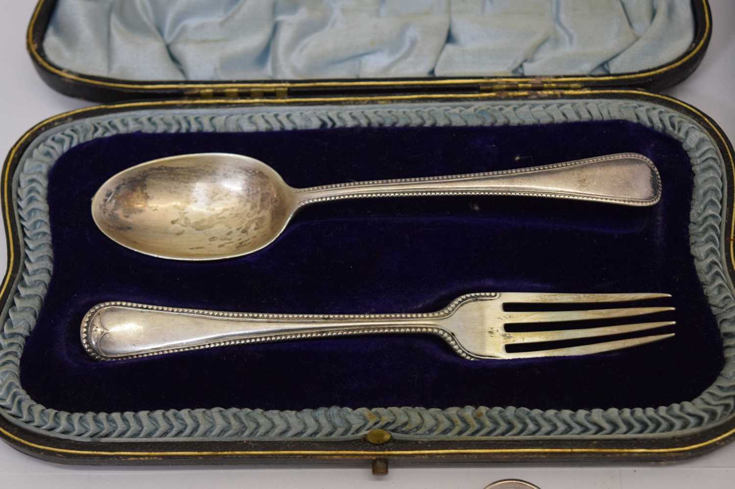Pair of 18th century silver sugar nips, two cased silver Christening sets, etc - Image 3 of 12