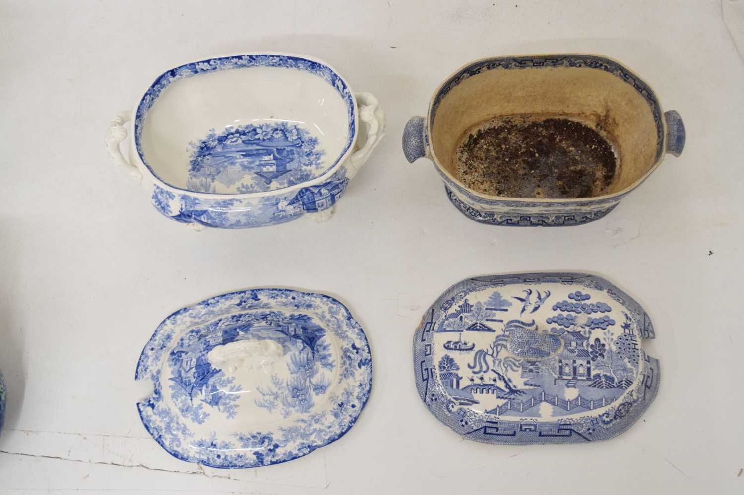 Collection of 19th century and later blue and white ceramics - Image 6 of 12