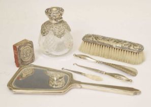 Edward VII silver mounted perfume bottle, and a quantity of silver handled dressing table items
