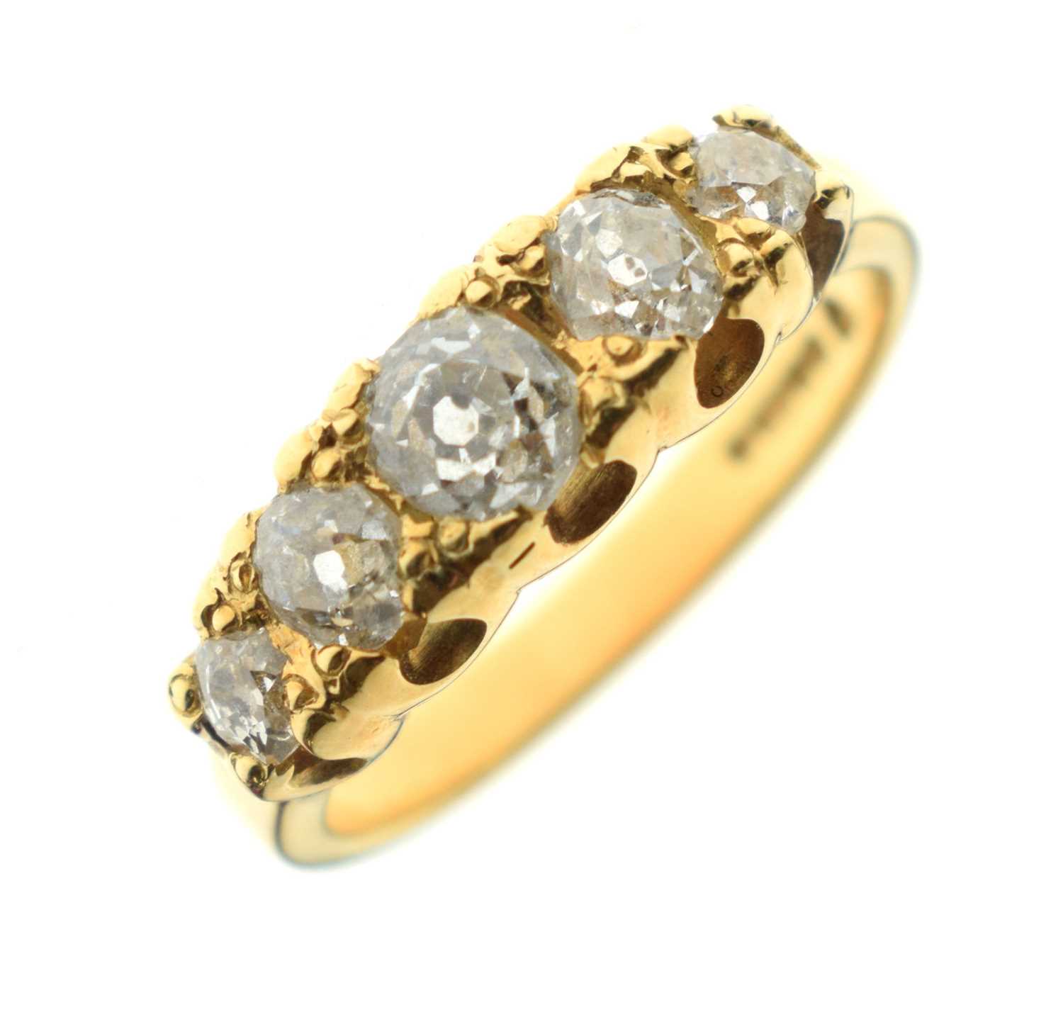 Diamond 18ct yellow gold ring