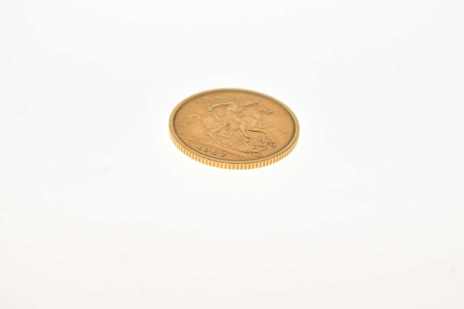 Elizabeth II gold sovereign, 1967 - Image 4 of 4