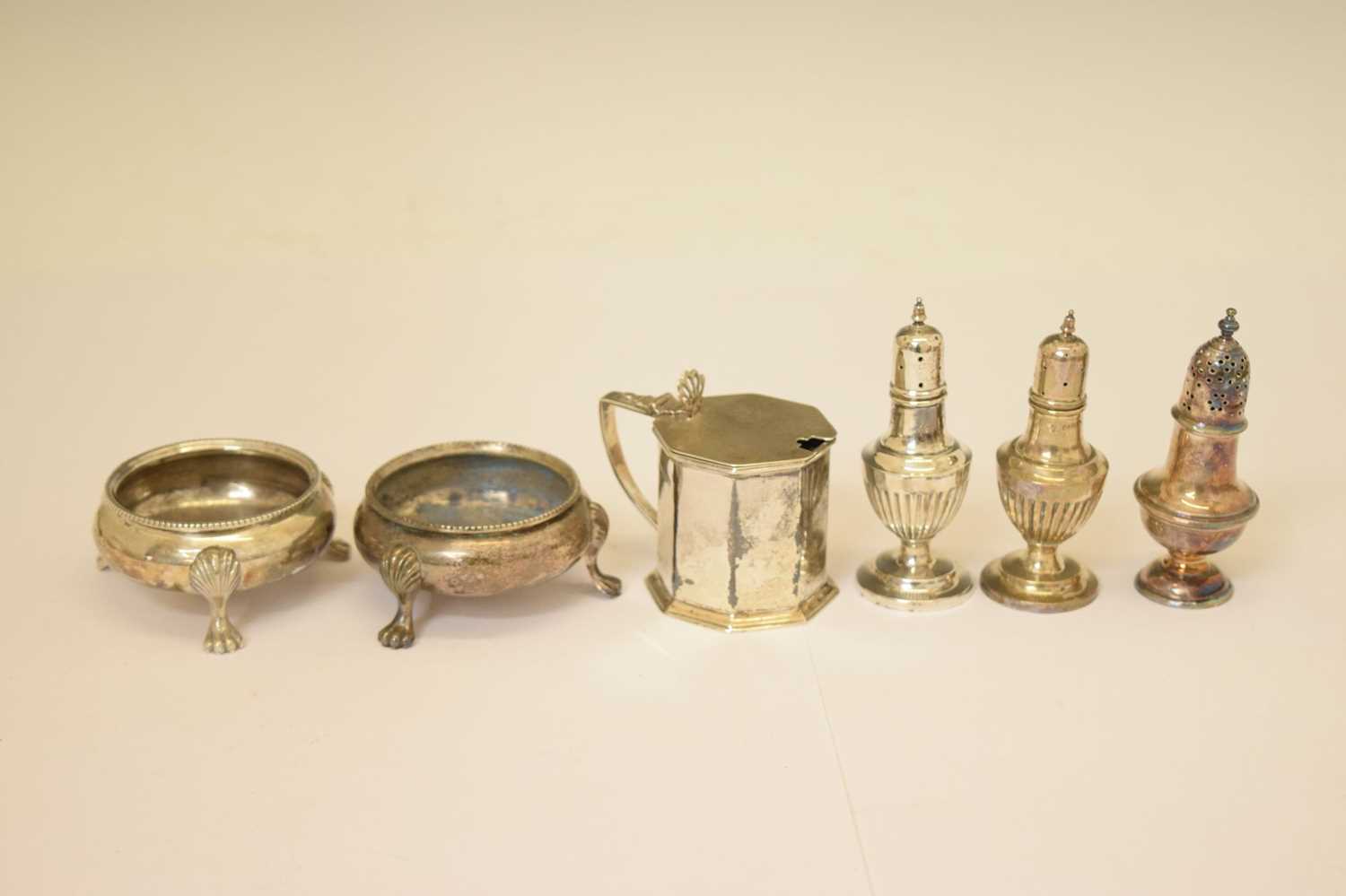 Pair of Victorian silver salts, etc - Image 2 of 11