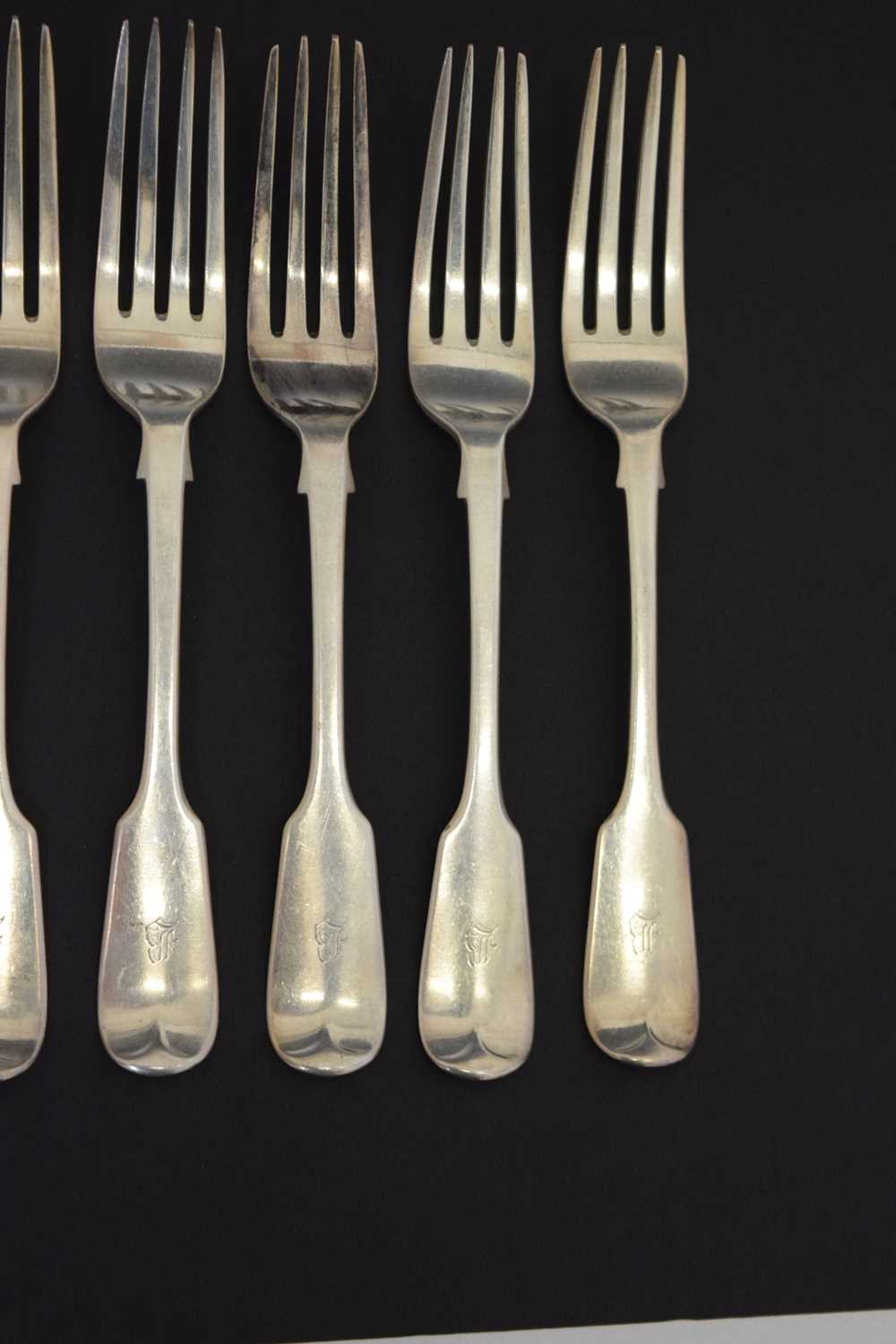 Set of ten Victorian Fiddle pattern silver table forks - Image 5 of 10