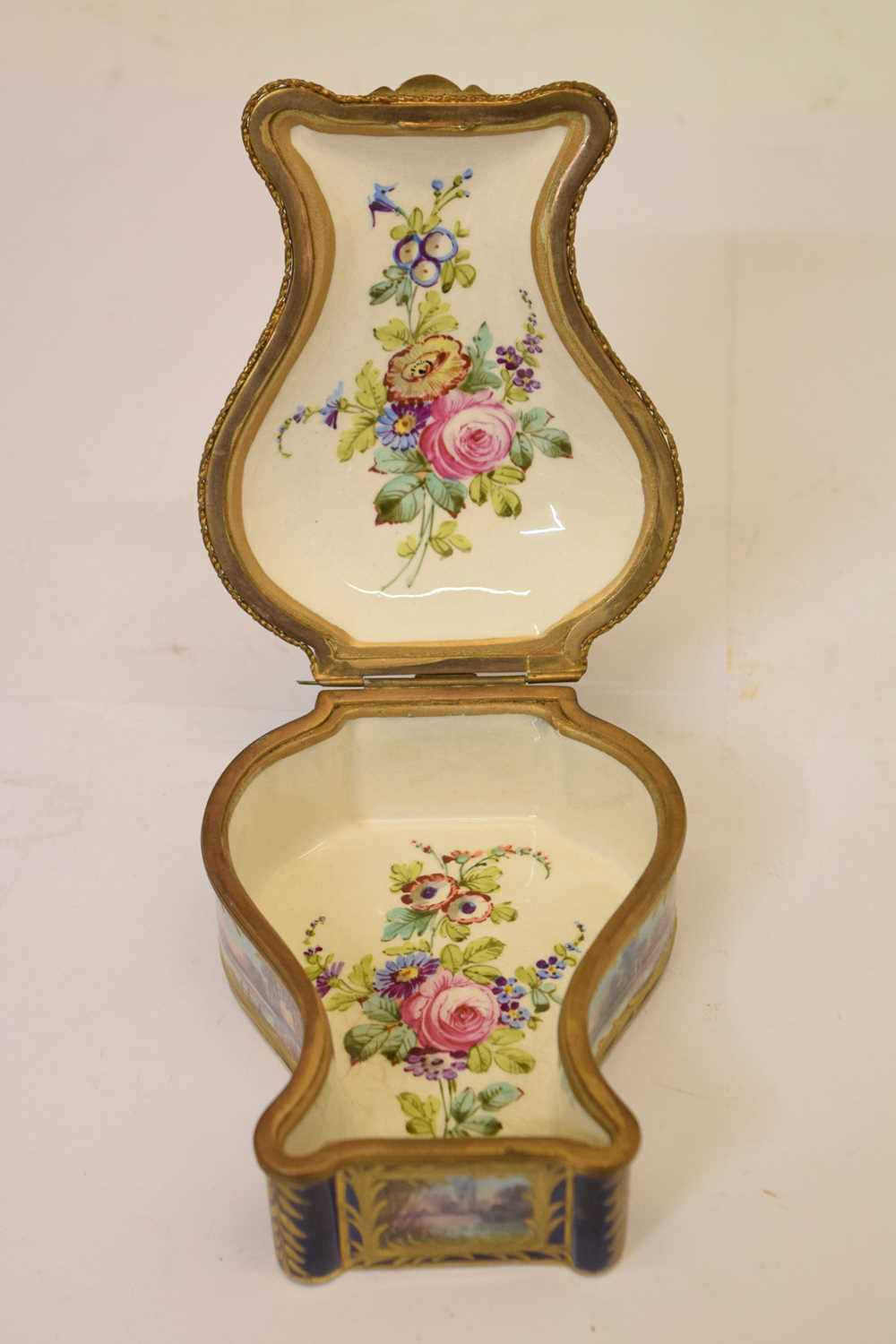 18th century-style porcelain and gilt metal box - Image 8 of 8