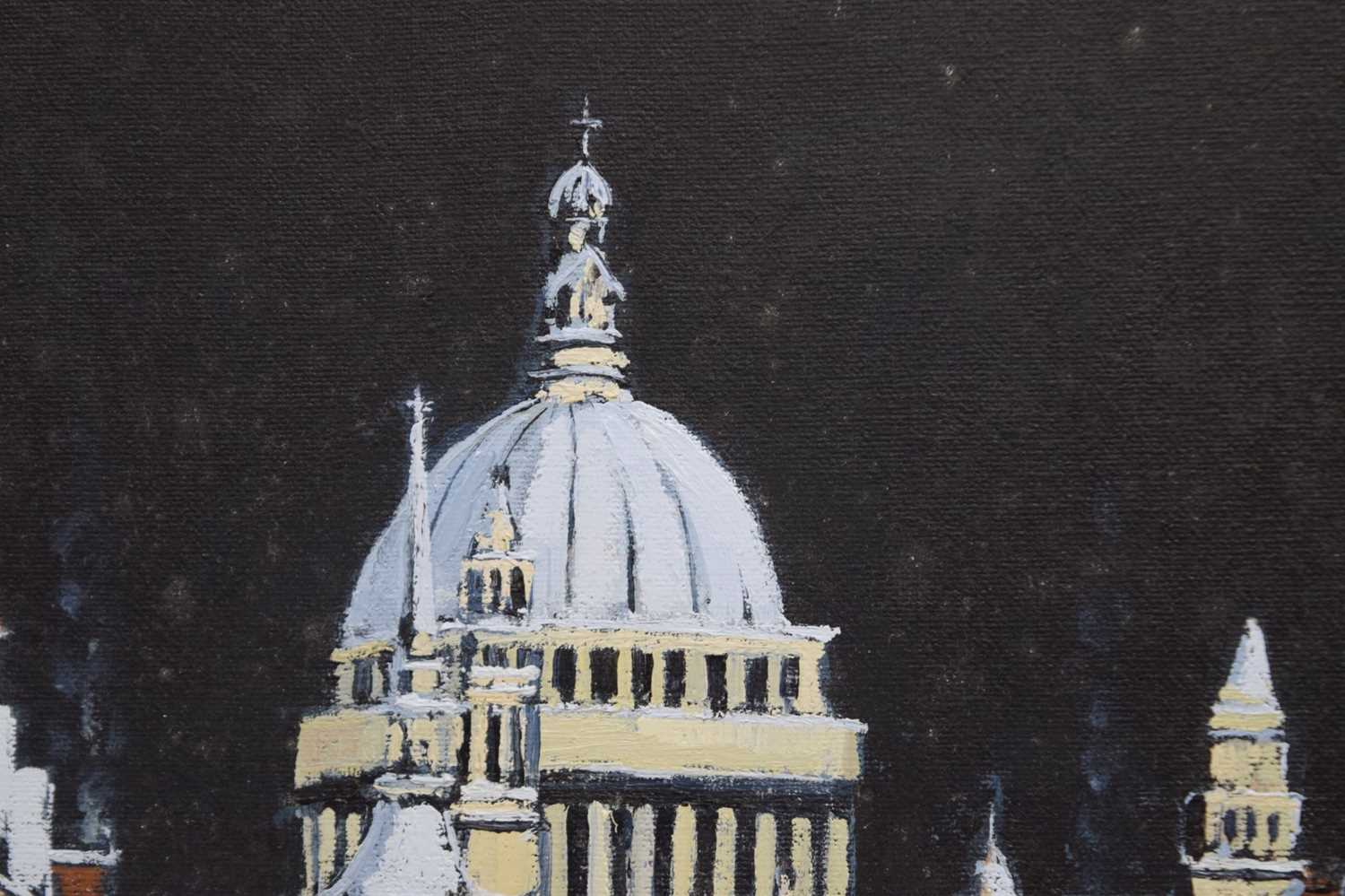 Alan King (1946-2013) - Oil on canvas - 'London Impressions', towards St. Pauls - Image 7 of 9