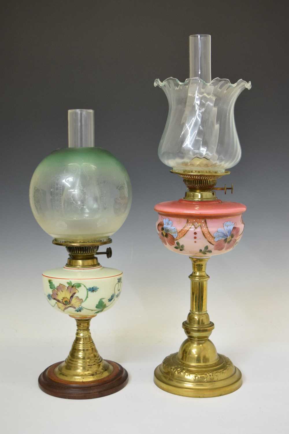 Two Victorian oil lamps - Image 2 of 15