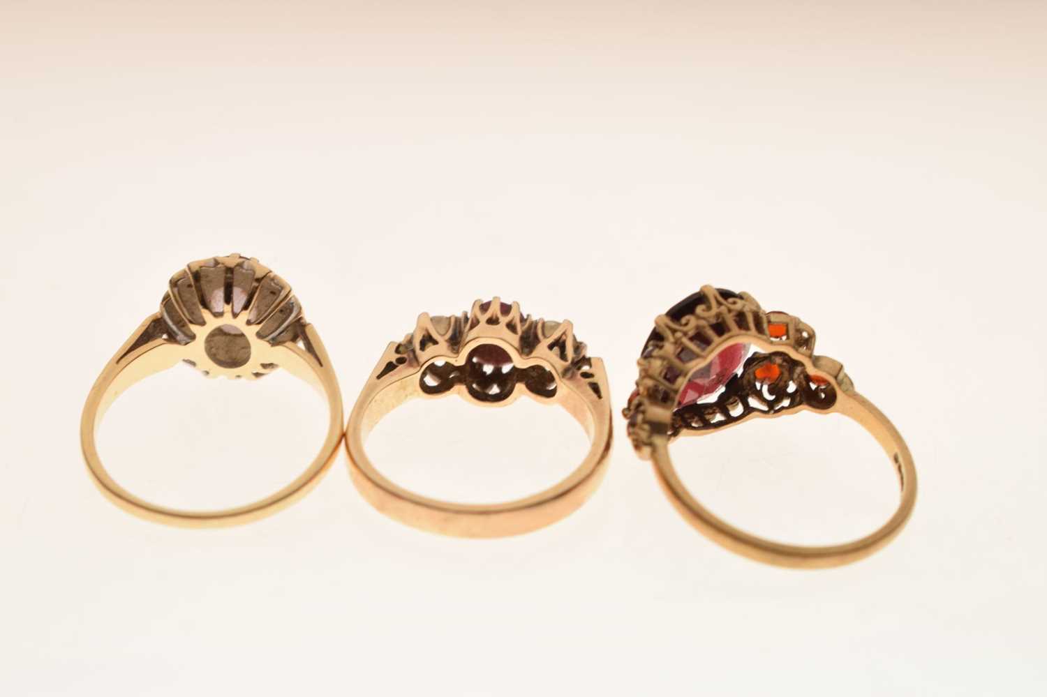 Three 9ct gold gem set rings - Image 4 of 6