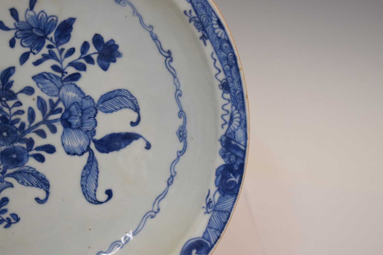 Chinese export porcelain blue and white oval dish - Image 4 of 16