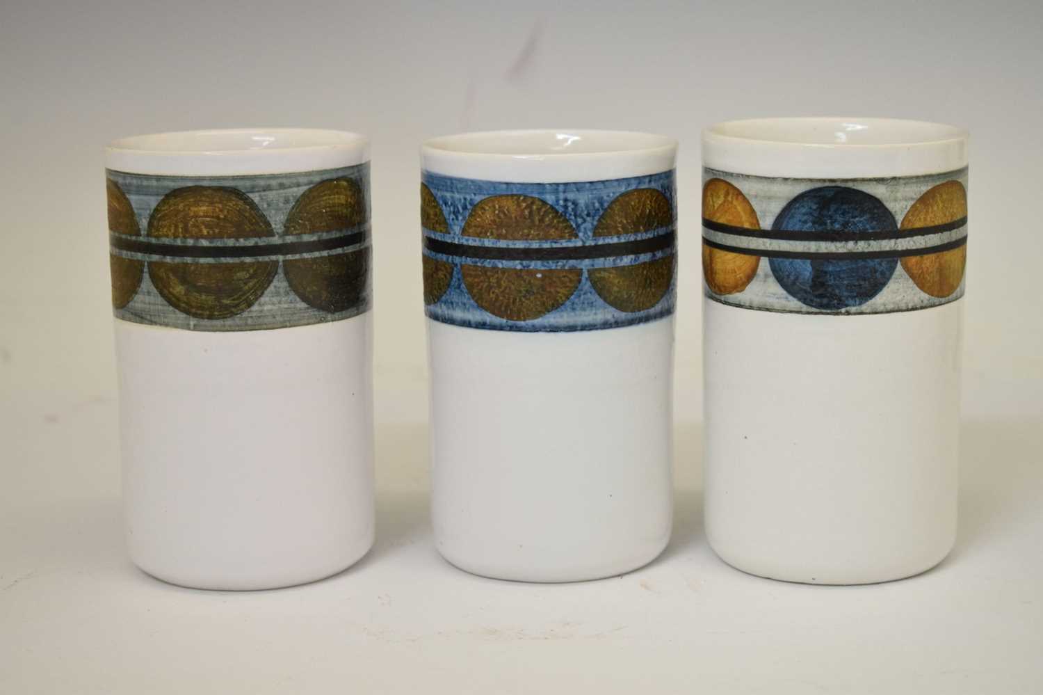 Set of six Troika pottery mugs - Image 3 of 10