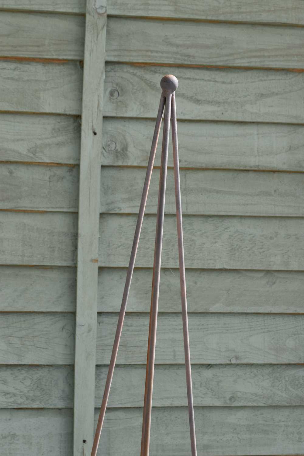 Two metal obelisk-form garden frames - Image 4 of 7