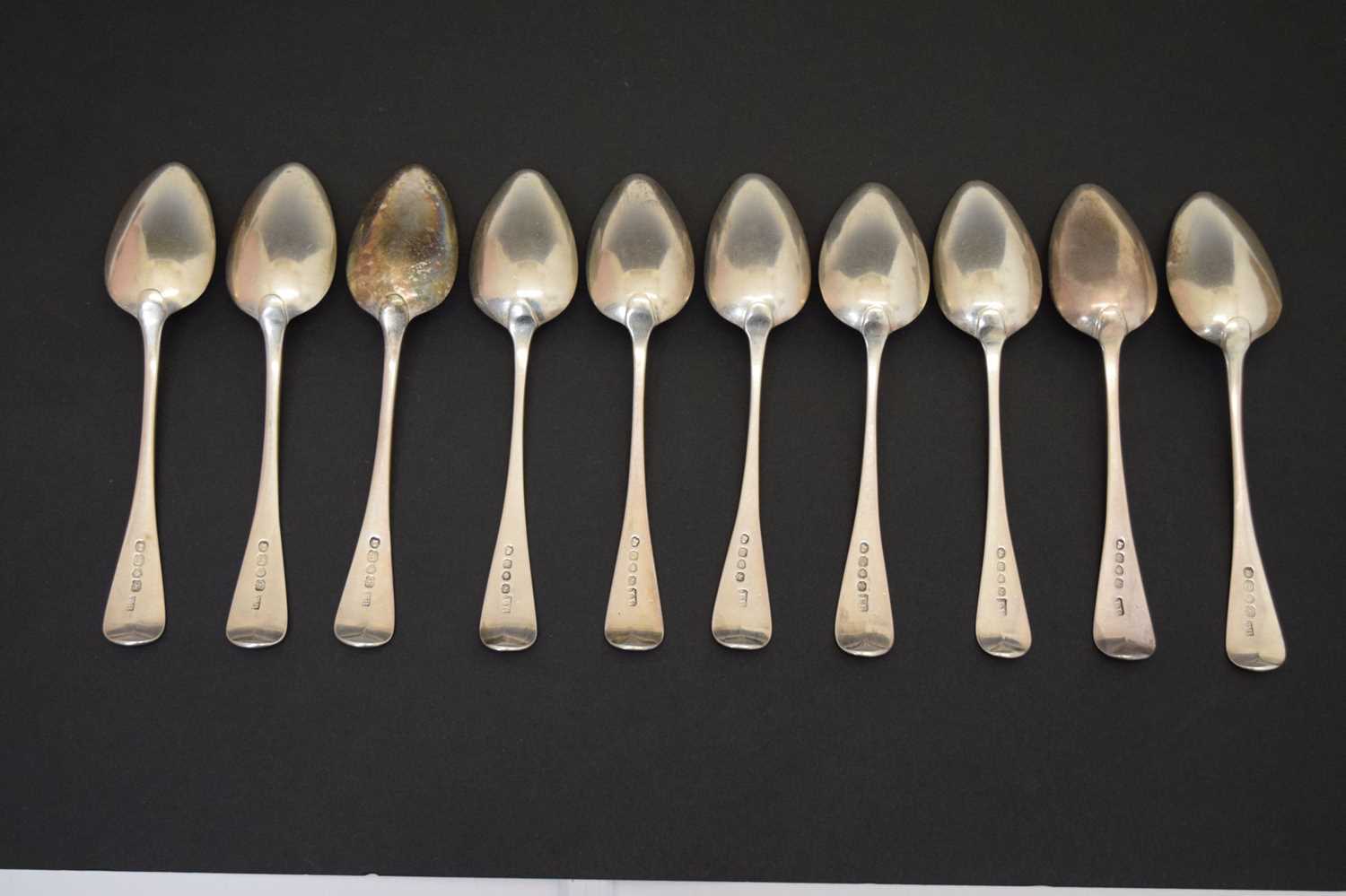 Ten Georgian silver Old English pattern dessert spoons - Image 7 of 11