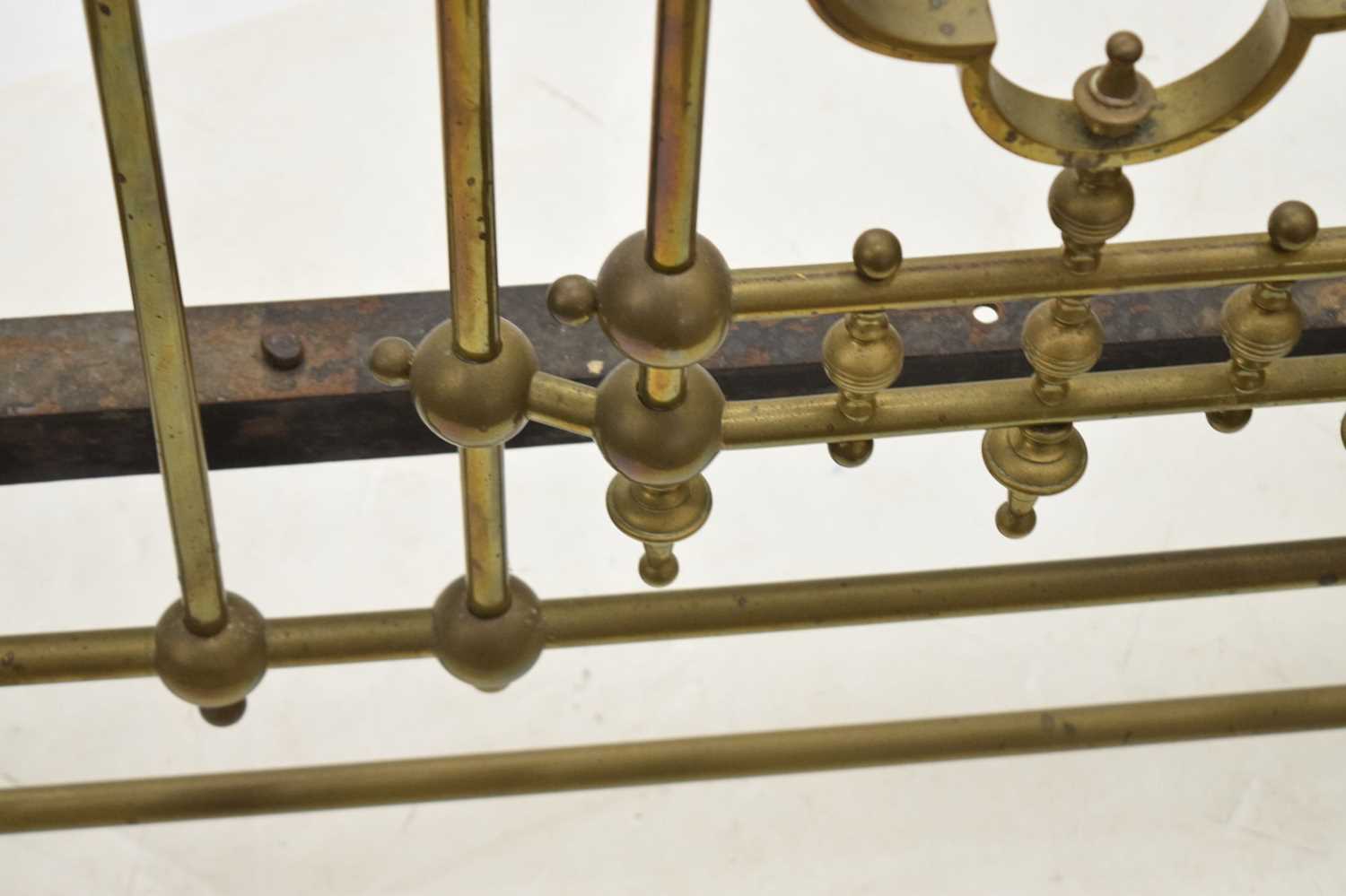 Late Victorian brass King-size bed - Image 11 of 17