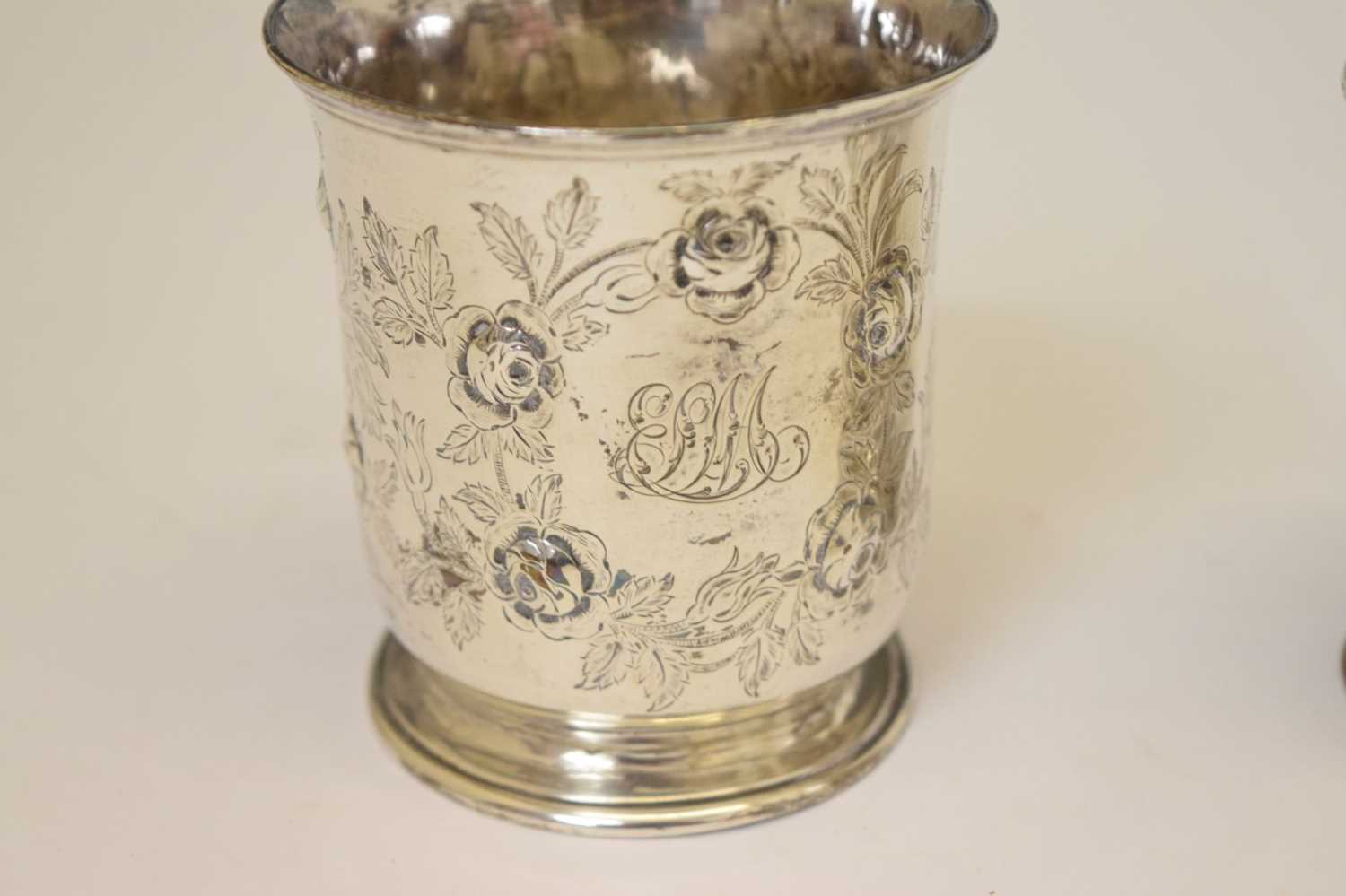 Two silver mugs, and an Edward VII silver mounted prayer book - Bild 4 aus 8