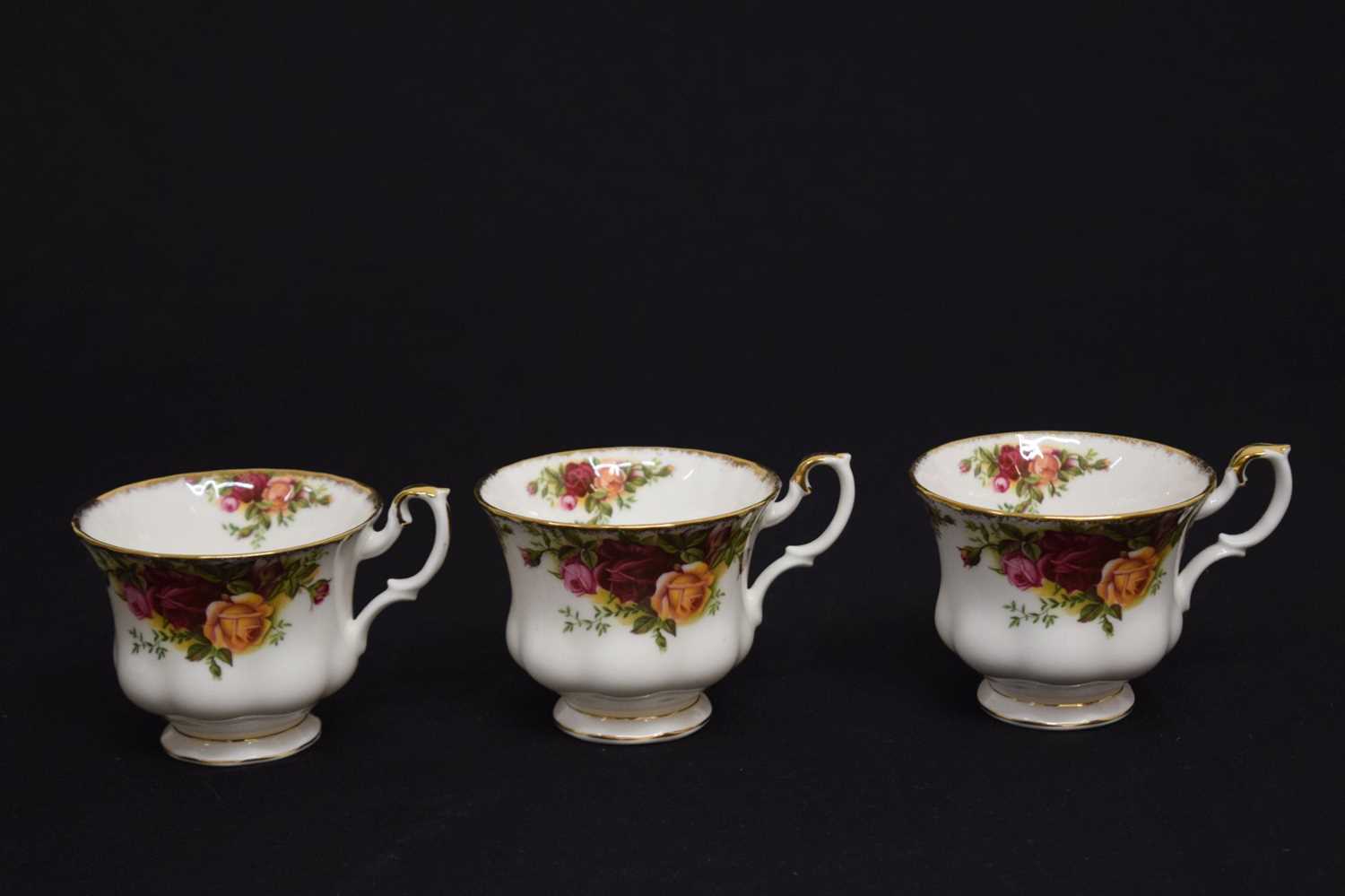 Royal Albert 'Old Country Roses' tea set for six persons - Image 6 of 13