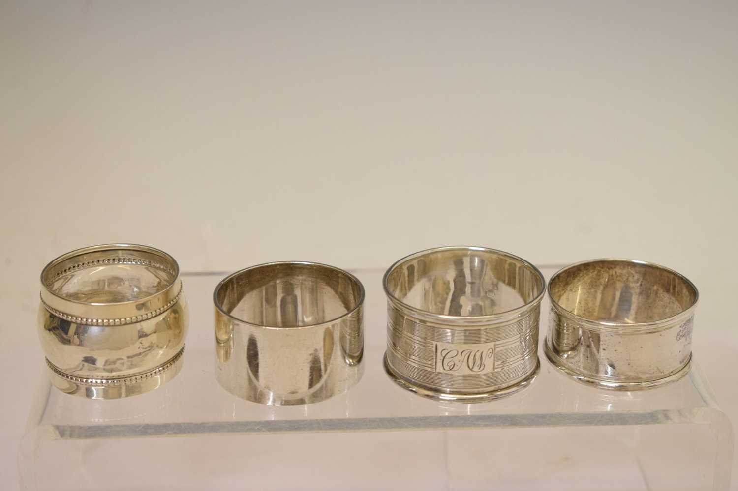 Collection of silver items to include matchbox sleeves, pot lids, dishes, etc - Image 13 of 18
