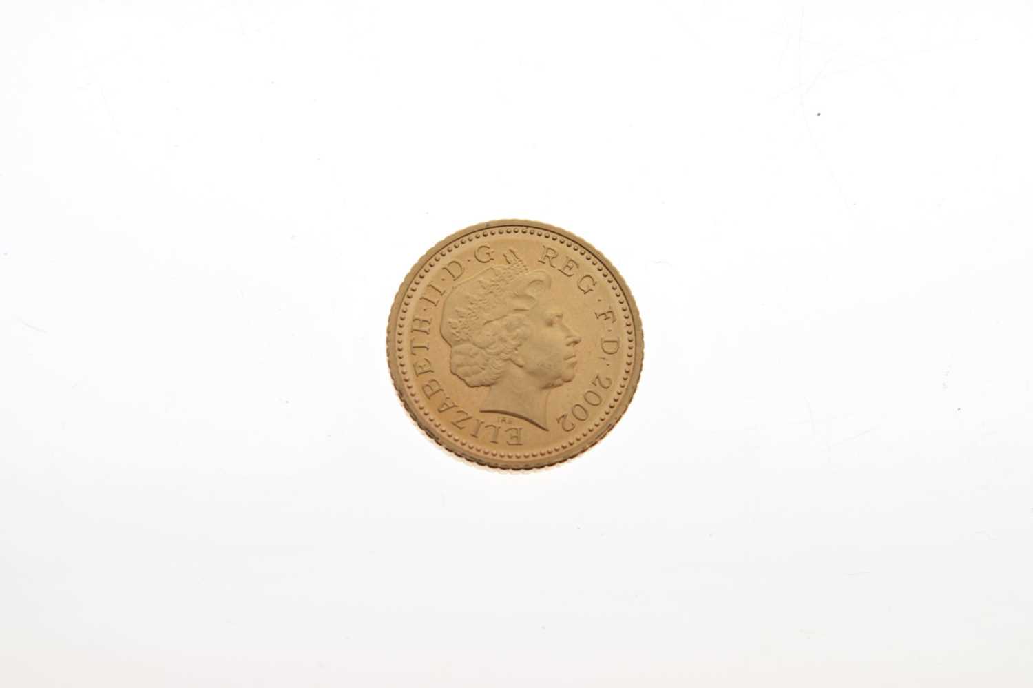 Queen Elizabeth II gold 5p coin, 2002 - Image 2 of 4