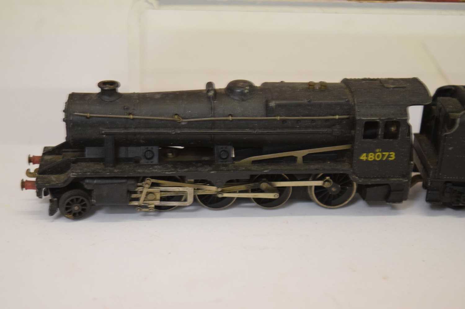 Hornby Dublo - Two boxed 00 gauge railway trainset locomotives and tenders - Image 11 of 13