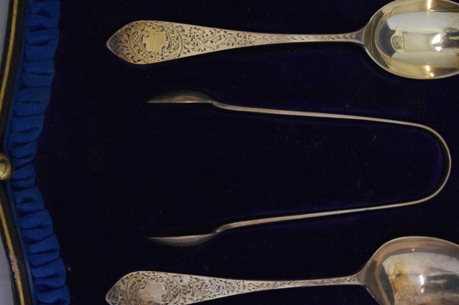 Late Victorian cased set of twelve teaspoons and a pair of sugar tongs - Image 5 of 9