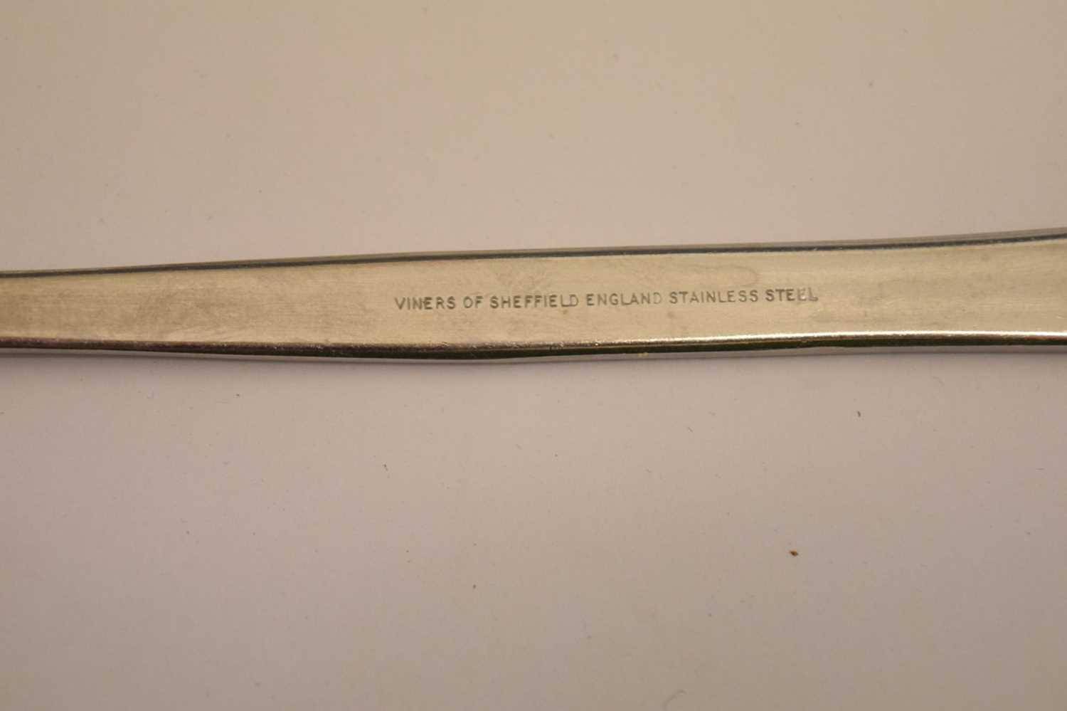 Gerald Benney for Viners of Sheffield - Part suite of 'Bark' pattern retro cutlery - Image 11 of 13