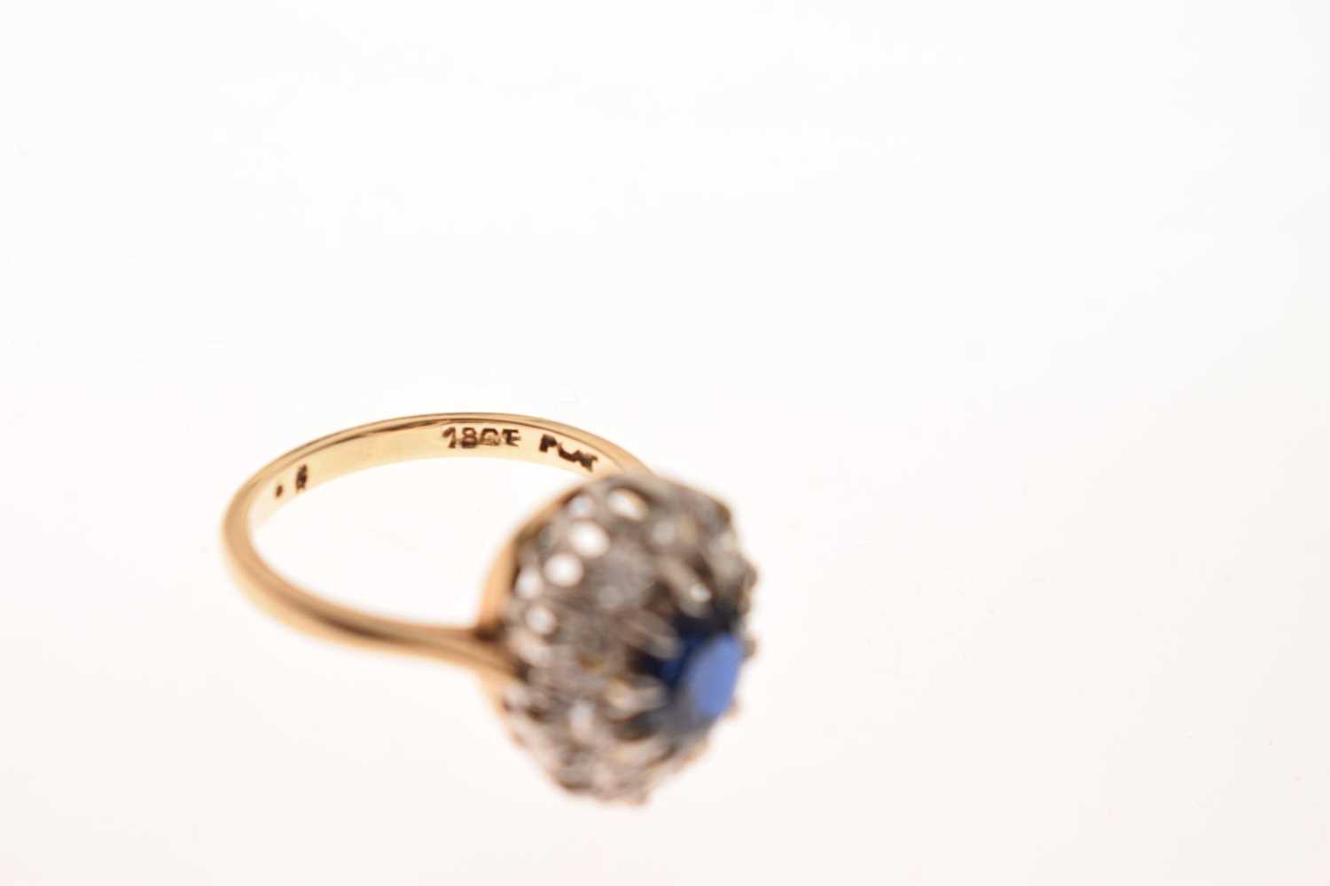 Sapphire and diamond cluster ring - Image 6 of 6