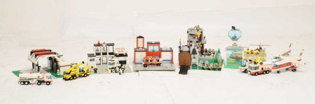 Lego - Five built sets