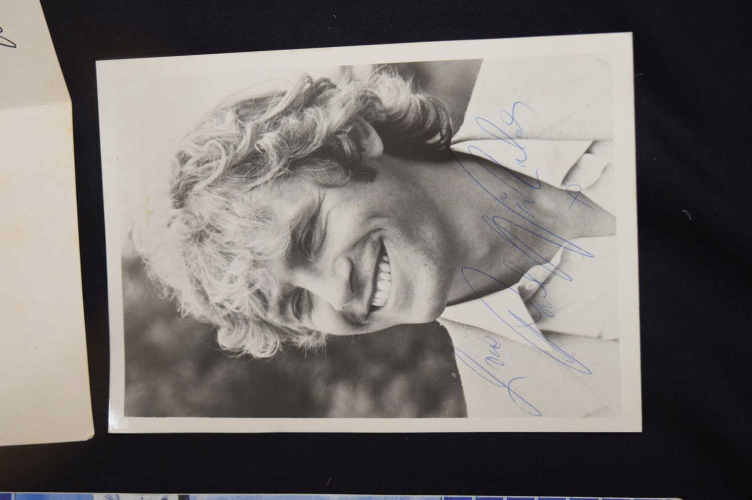 Autographs - Mixed collection, circa 1980 - Image 4 of 8