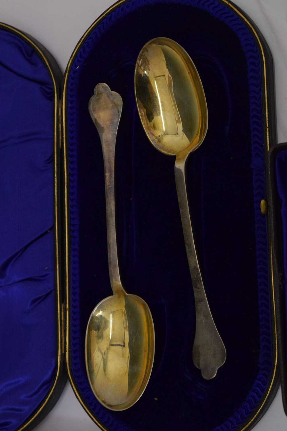 Pair of Edward VII silver trefid spoons, three-piece serving set, etc - Image 6 of 10