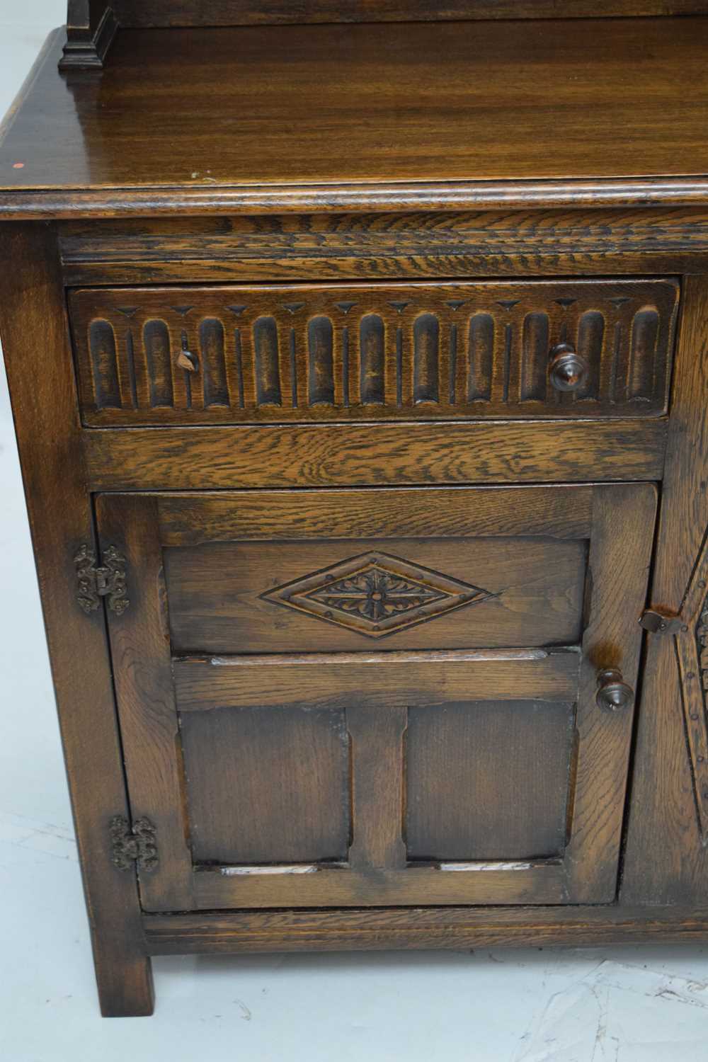 Old reproduction oak dresser - Image 6 of 17