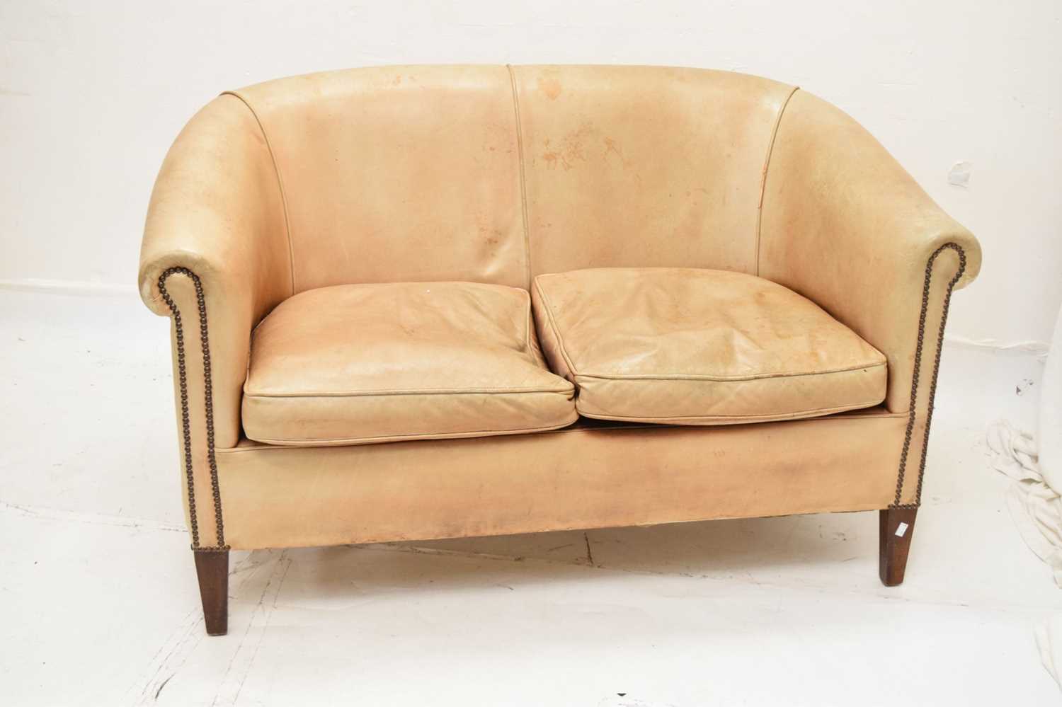 Studded pale tan leatherette tub-back two-seater office/reception settee - Image 3 of 8