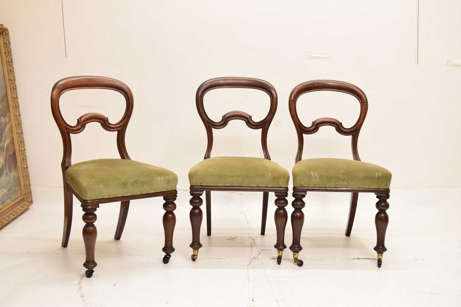 Set of six Victorian mahogany balloon back dining chairs - Image 10 of 17