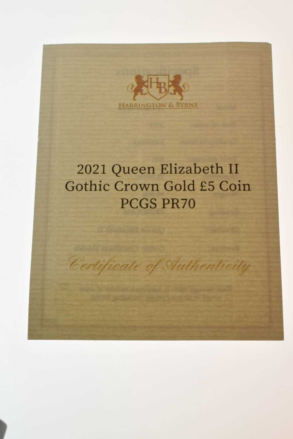 Alderney Elizabeth II New Gothic crown gold coin, 2021 - Image 6 of 10