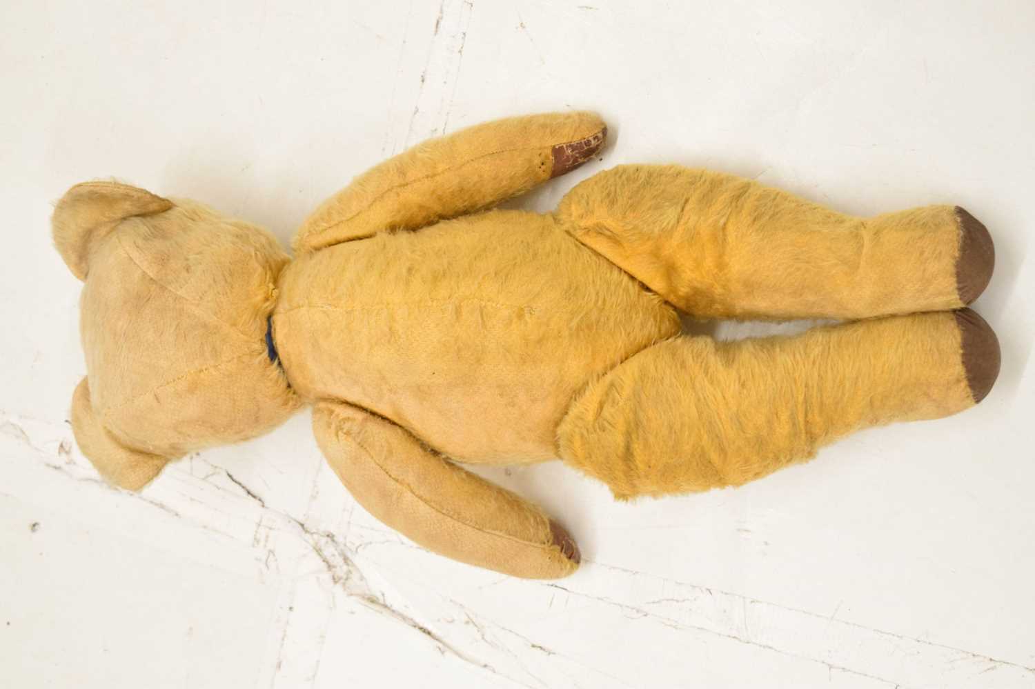 Child's vintage golden mohair teddy bear, with jointed limbs and three others - Image 5 of 9