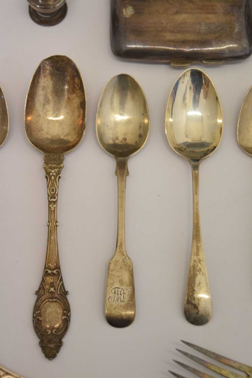 Quantity of silver spoons and flatware, George V cigarette case, etc - Image 3 of 21