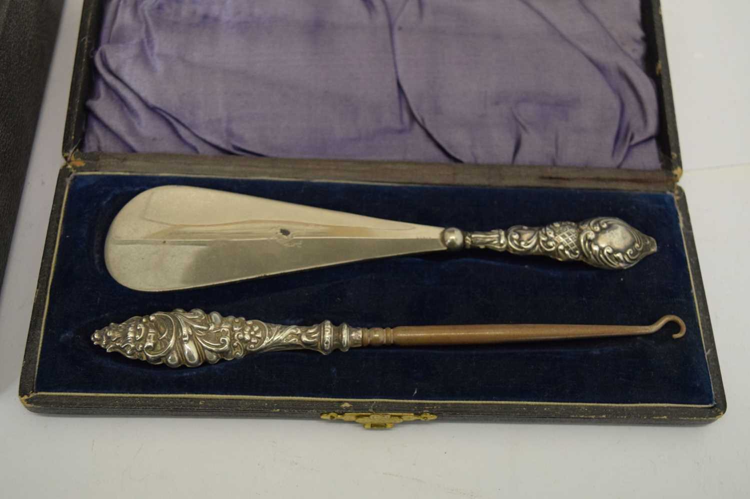 Cased Elizabeth II silver-backed dressing table set, and a silver handled shoe horn and button hook - Image 3 of 9