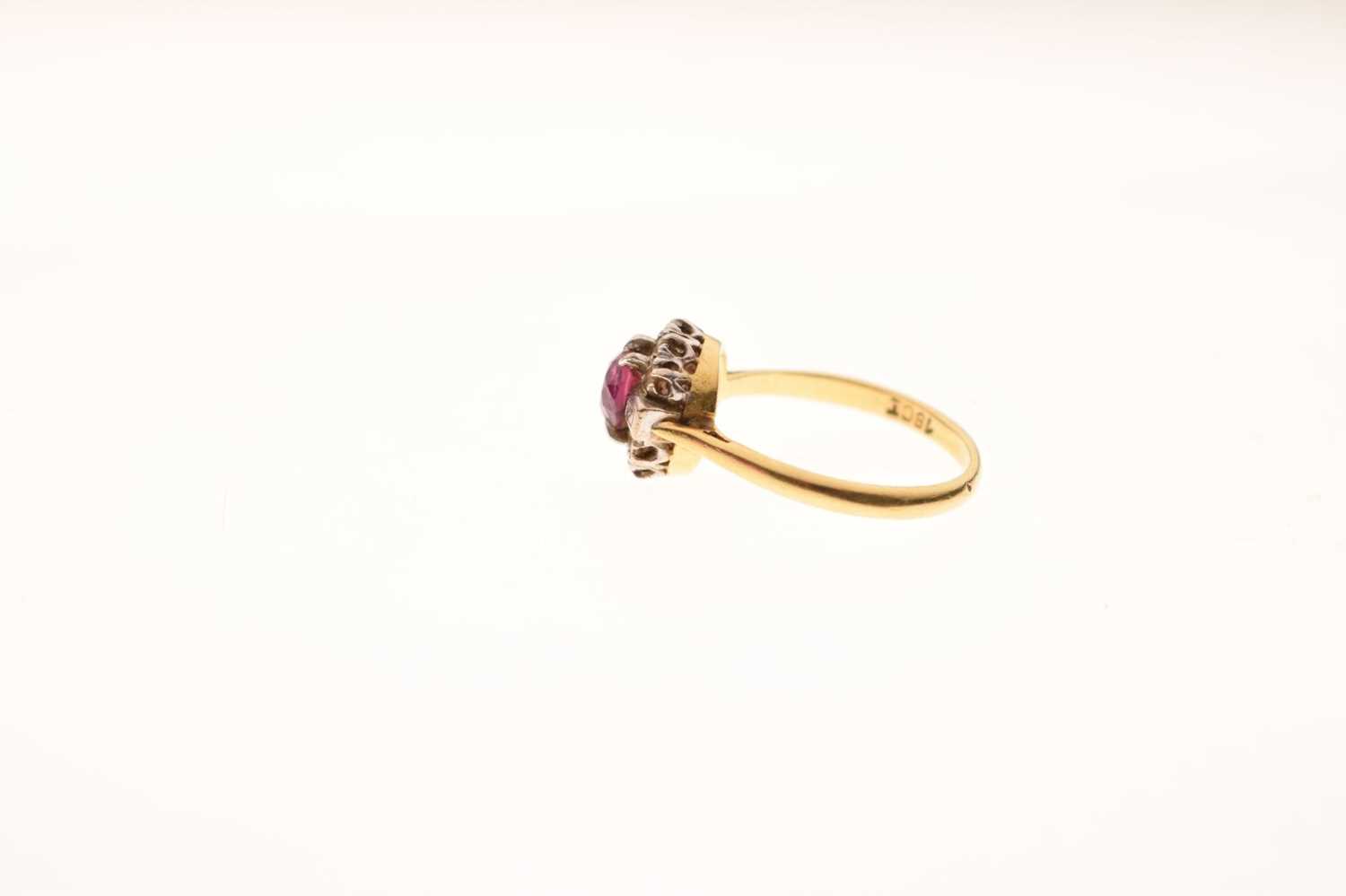 Ruby and diamond 18ct gold cluster ring - Image 3 of 6