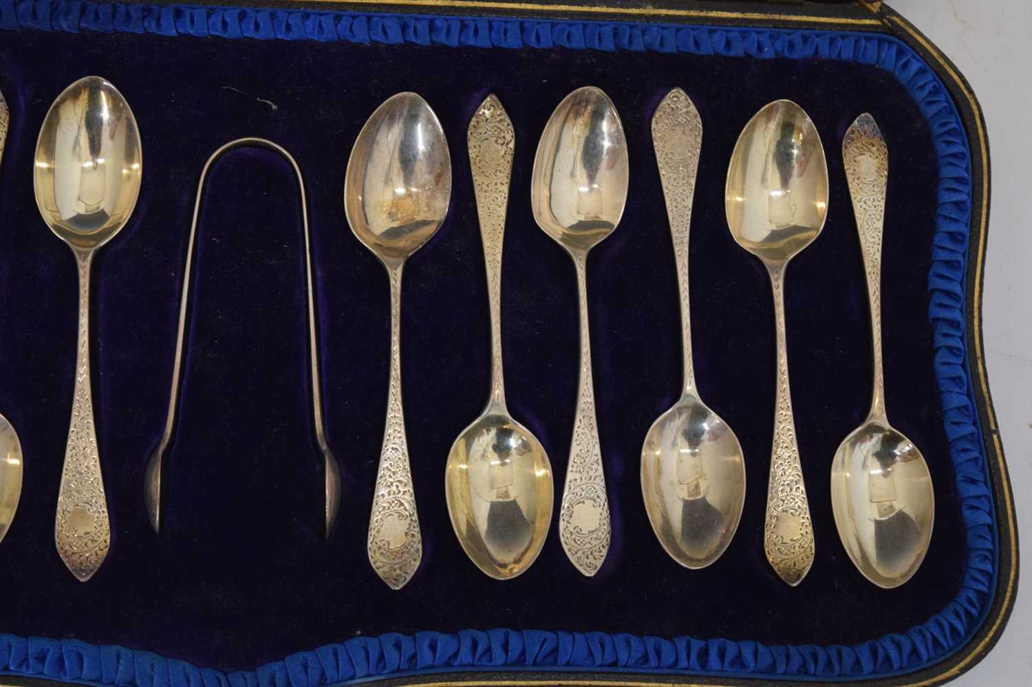 Late Victorian cased set of twelve teaspoons and a pair of sugar tongs - Image 4 of 9