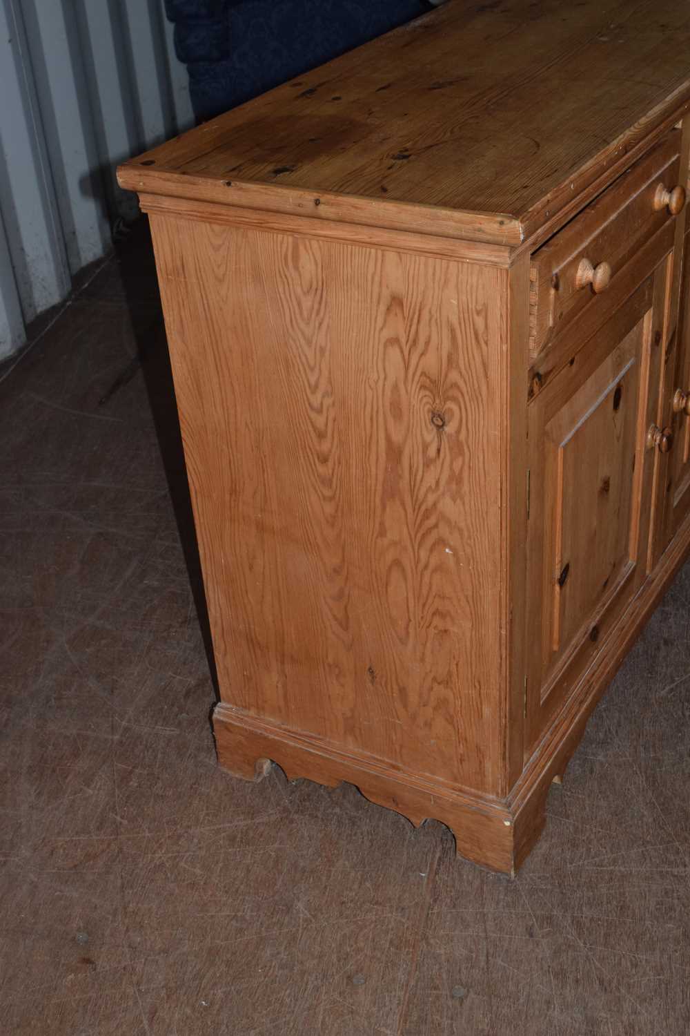 Modern pine low dresser - Image 10 of 11