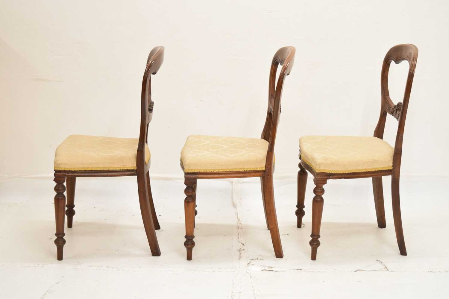 Six Victorian balloon back dining chairs - Image 4 of 14