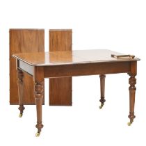Victorian mahogany wind-out extending dining table with two leaves